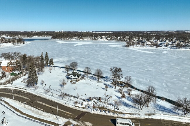 Fountain Lake is the heart of Albert Lea featuring a 5 mile walking trail around the lake.