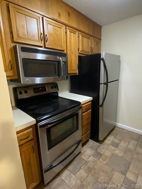 34A E Pembroke Rd unit 103, Danbury, CT 06811 - photo 5