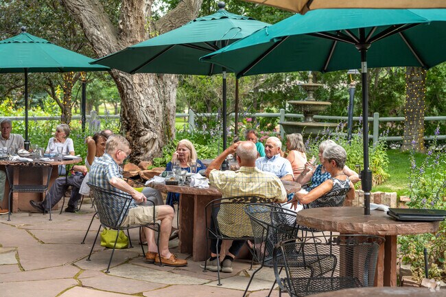 Enjoy dinner outside on a beautiful summer evening at The Greenbriar Inn.