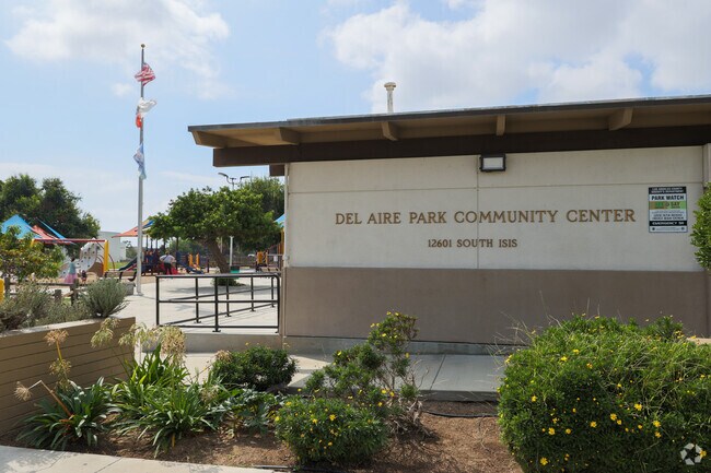 Del Aire’s Community Center fosters unity and connection among residents, hosting annual events.