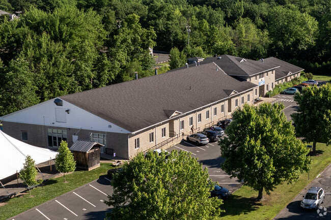 Hilltown Cooperative Charter Public School is located in Easthampton, MA.