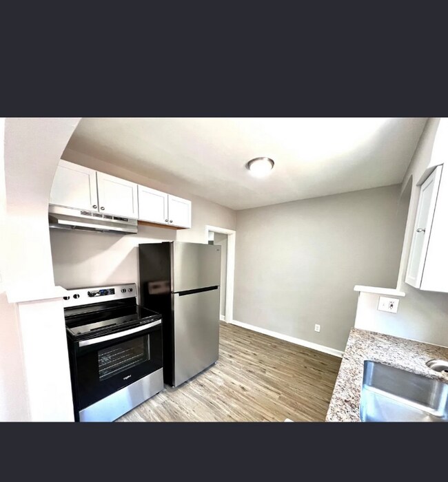 5323 Laconia Ave, Cincinnati, OH 45237