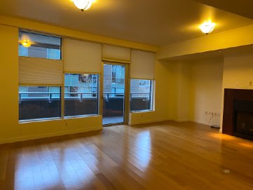 The Meriwether unit 313, Portland, OR 97239 - photo 2