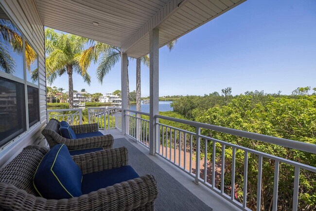 763 Jacqueline Ln unit ID1358957P, Palm Harbor, FL 34683 - photo 5