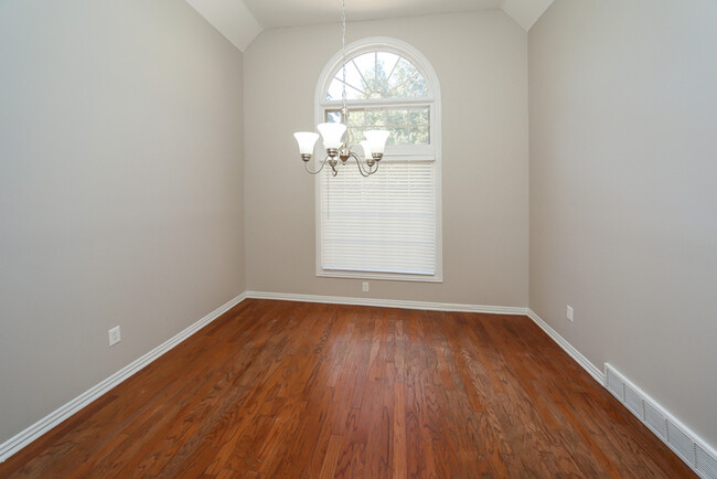 554 N Sanga Rd, Cordova, TN 38018 - photo 7