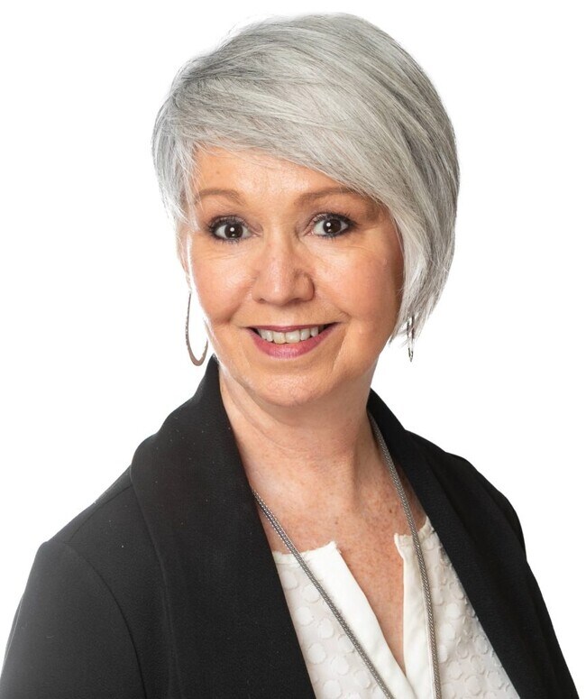 Theresa White