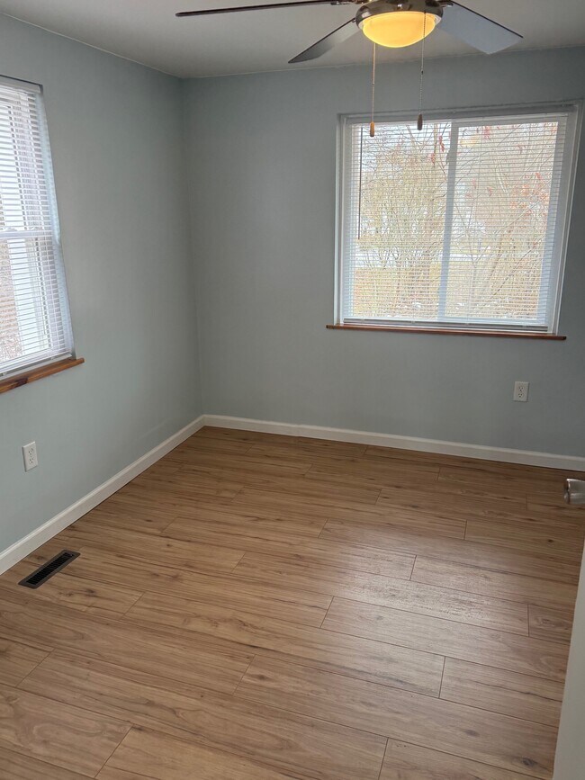 19912 Adams Rd, South Bend, IN 46637 - photo 6