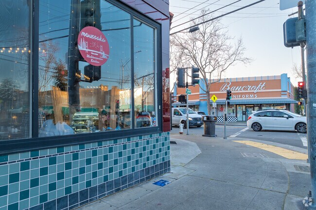 Moussaka welcomes Durant Manor residents looking for Mediterranean dishes.