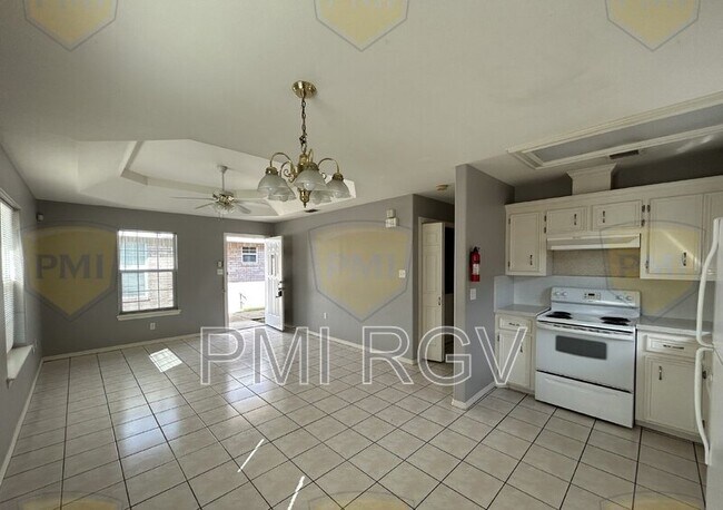 2205 N Erica St unit 4, Pharr, TX 78577 - photo 5