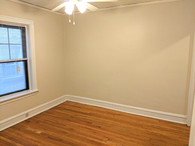 925 Forest Ave unit 25-1E, Evanston, IL 60202 - photo 7