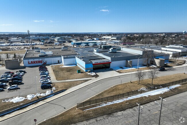 Detroit Lakes Middle School