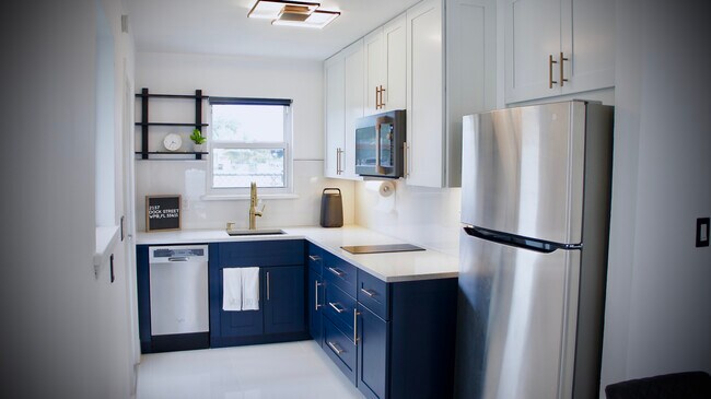 2137 Kitchen