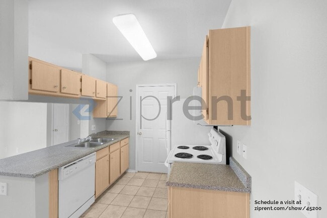 The Villages of the Galleria, Roseville, CA 95678 - photo 7