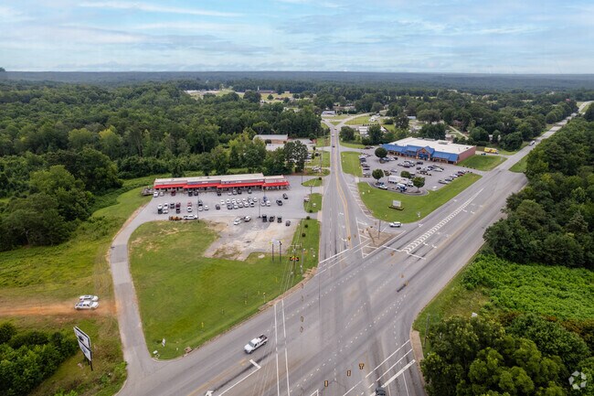 The Roebuck neighborhood sits close to major roadways, like US 221 and I-26.