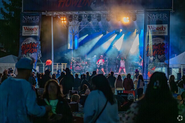 Live music is available every year at Howlin' at the Moon.