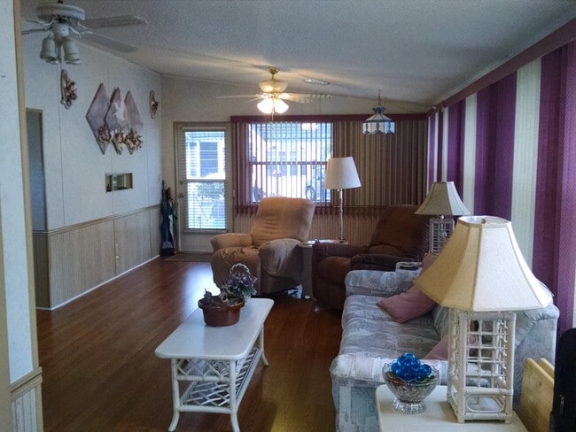 10849 Vireo Cir, Estero, FL 33928 - photo 3