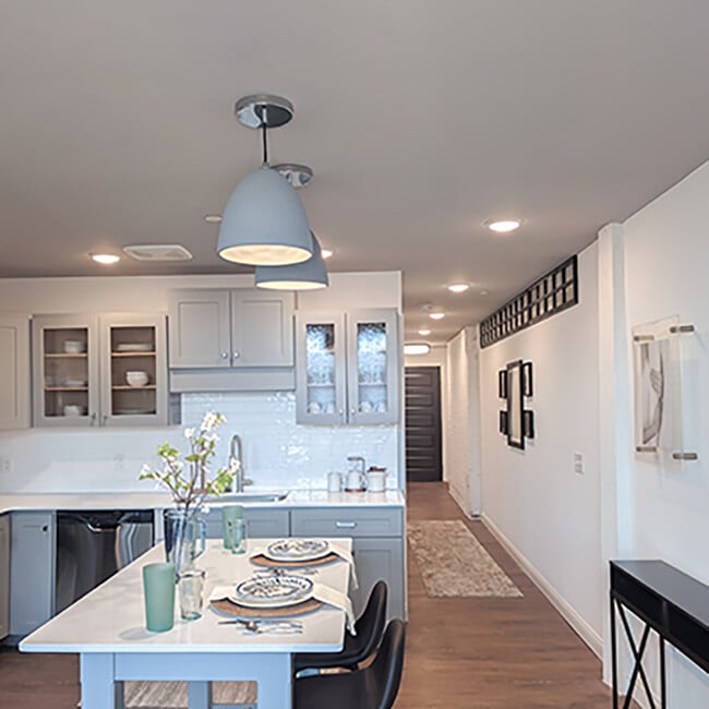 Depot Square Flats, Batesville, IN 47006 - photo 5