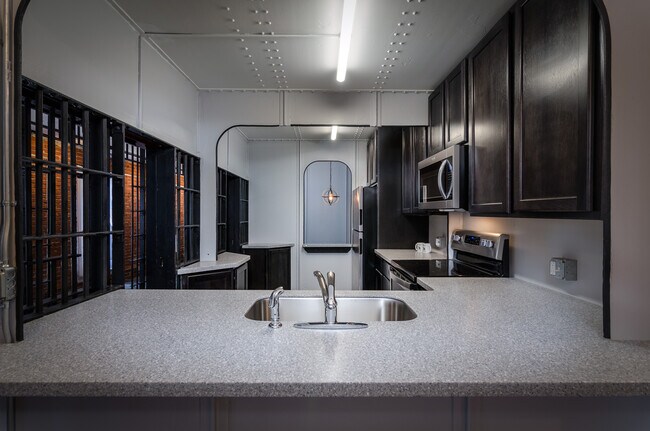 Jailhouse & Sheriff's Apartments 176 Main St., Owego, NY 13827 - photo 4