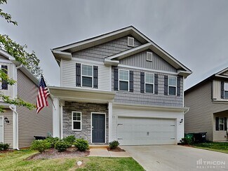 216 Spring Knoll Dr, Charlotte, NC 28262