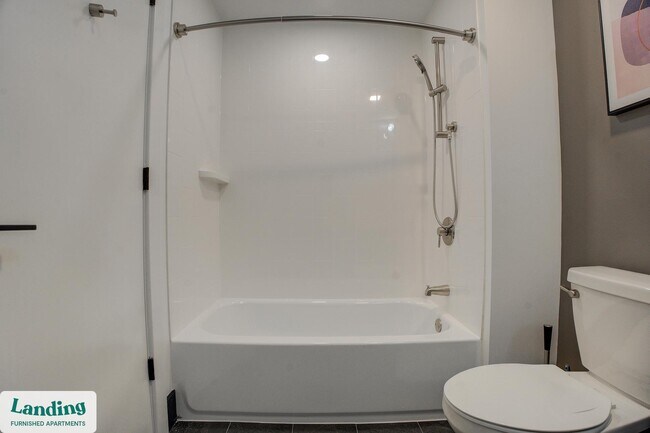 1999 E Boston St unit 215, Philadelphia, PA 19125 - photo 3