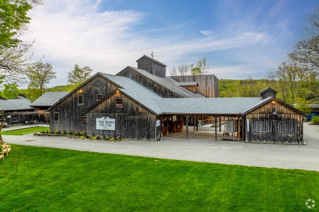 Jacob's Pillow, 25 minutes from Tolland, is a dance center and National Historic Landmark.