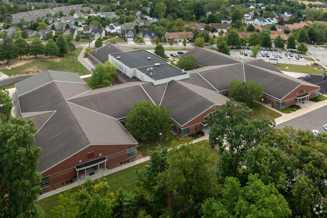 Summit Elementary School scored an overall A- on niche.com.