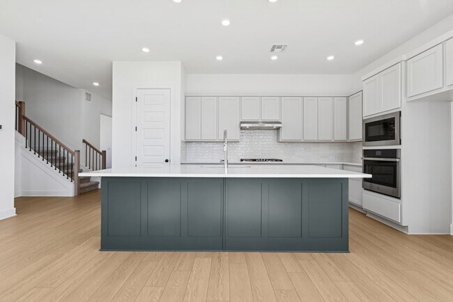 121 Dayridge Dr unit 36464173, Dripping Springs, TX 78620 - photo 5