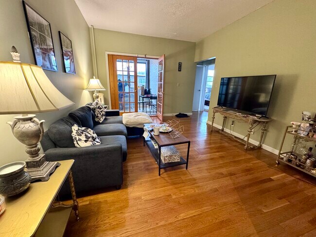 317 Summit Ave unit 3, Brighton, MA 02135 - photo 3