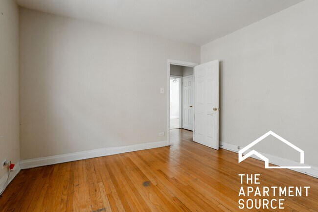 4409 N Kenneth Ave unit 1A, Chicago, IL 60630 - photo 5