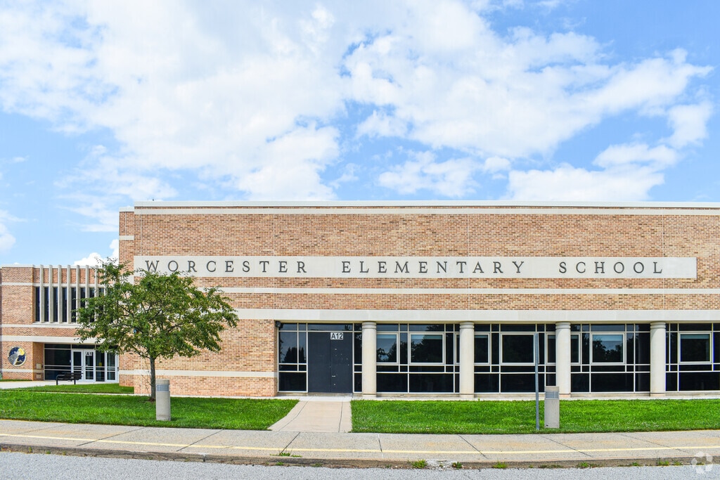 Worcester Elementary School receives an overall A grade from niche.com.