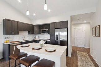 1810 NW Savannah Dr, Ankeny, IA 50023