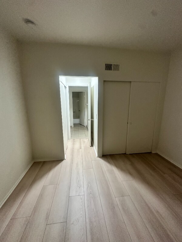 7040 Haskell Ave unit 211, Van Nuys, CA 91406 - photo 6