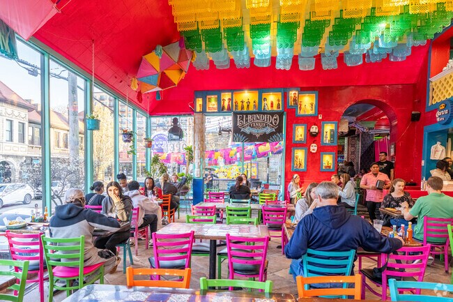 Enjoy the exciting atmosphere at El Burro Loco near Hanley Hills.