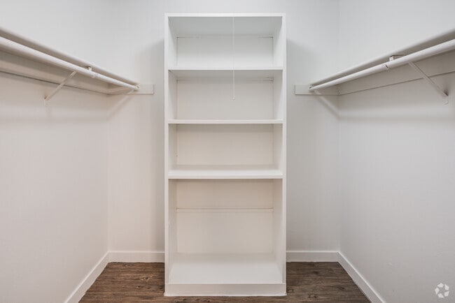 Spectra West, Glendale, AZ 85301 - photo 4