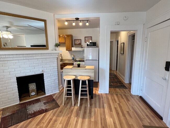 1364 Teall Ave unit 4, Syracuse, NY 13206 - photo 6