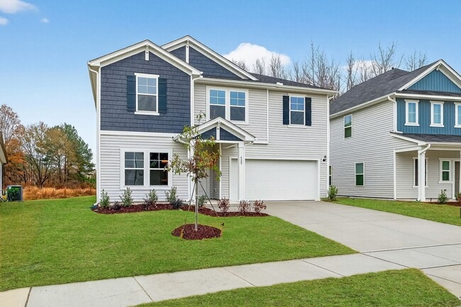 429 Hallingsfield Way, Zebulon, NC 27597 - photo 3