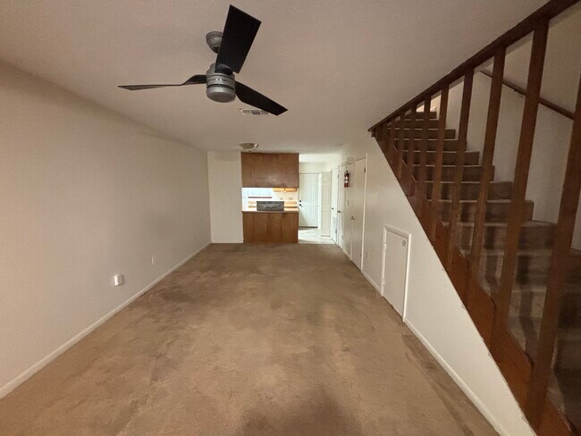 256 N Berthe Ave unit C, Panama City, FL 32404 - photo 6