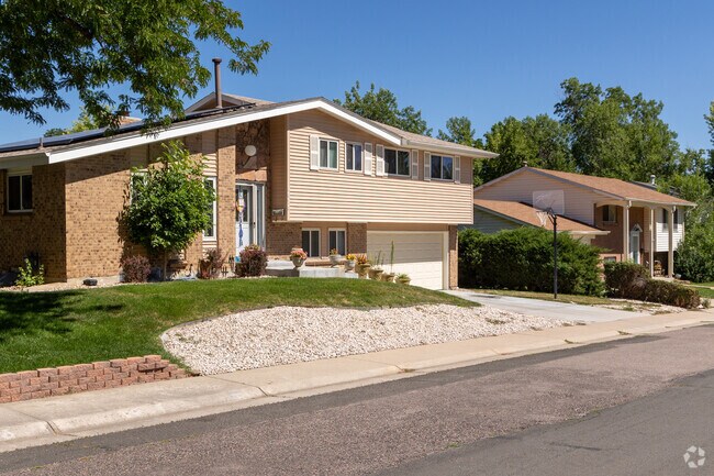 Looking down the Hampden neighborhood streets at the various home styles.