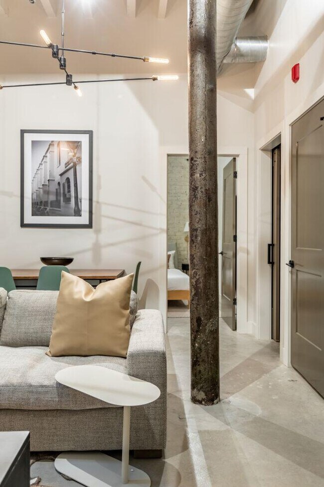 315 Girod St unit ID1267143P, New Orleans, LA 70130 - photo 6