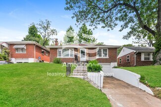 6931 Roland Blvd, St. Louis, MO 63121