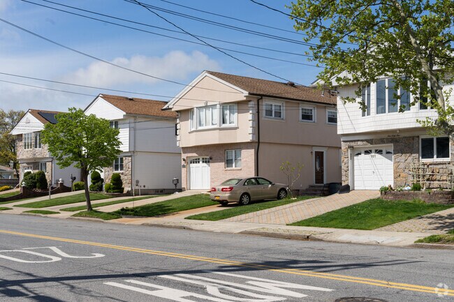 Ocean Breeze is a suburban neighborhood with cheery houses.