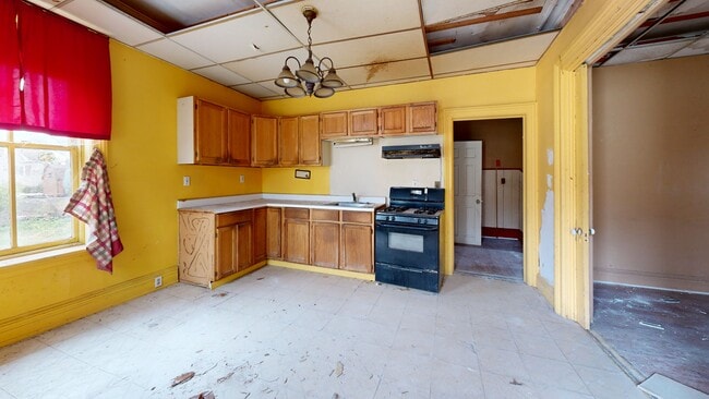 8 Howell St, Catskill, NY 12414 - photo 3