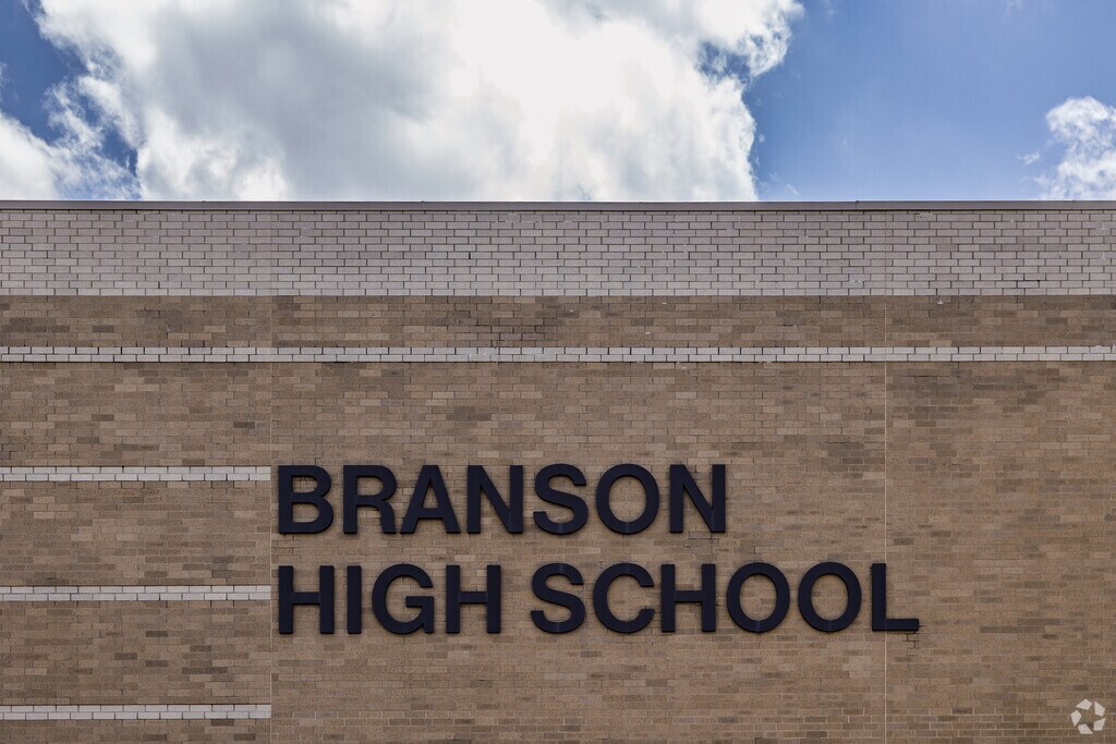 Branson High School serves students in grades 9th through 12th.