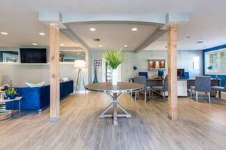 1114 W 10th Ave, Kennewick, WA 99336