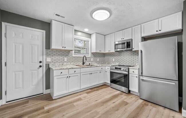 680 Roddy Dr, Morristown, TN 37814 - photo 6