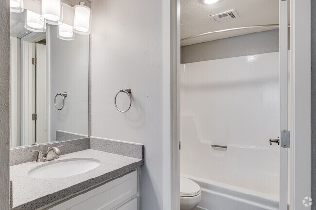 STUDIO, 1BA - 423SF