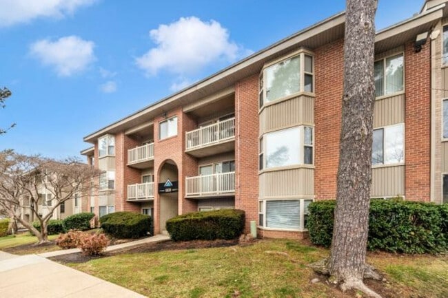 Arden Pointe Apartments, Laurel, MD 20708 - photo 2