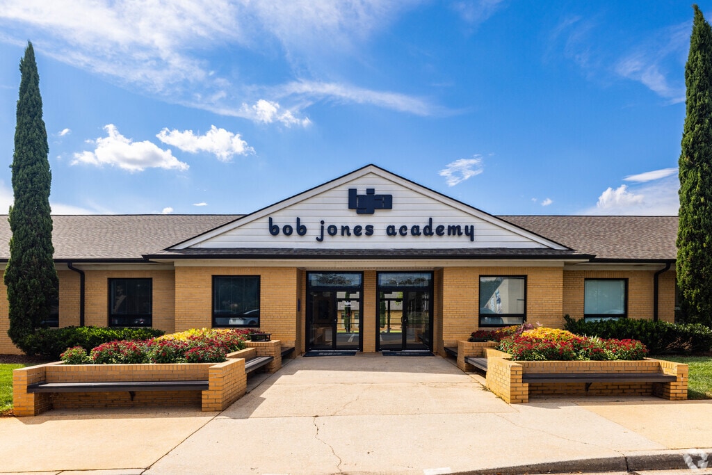 Bob Jones Academy, Rankings & Reviews