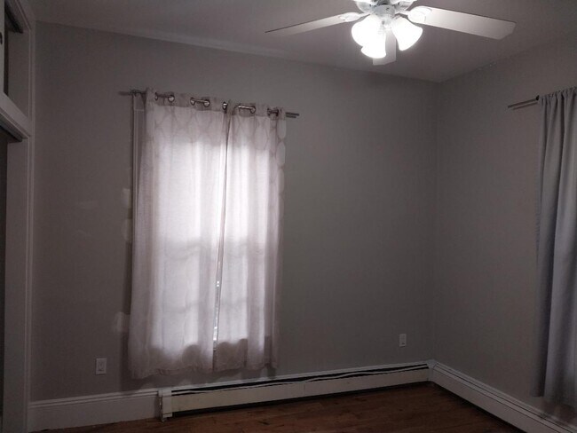 565 Salem St unit 2, Malden, MA 02148 - photo 5