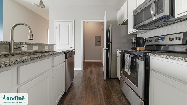 4664 Kenny Rd unit 304K1047, Columbus, OH 43220 - photo 7